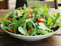 Quelle quantité de salade verte pour un repas équilibré