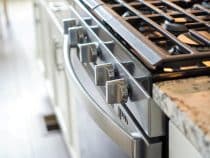 Quel piano de cuisson choisir selon votre projet de cuisine équipée
